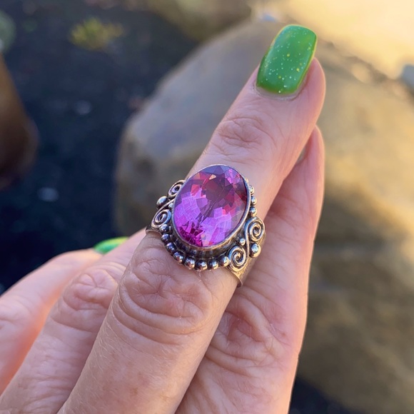 Jewelry - 925 SS stamped vintage ring w/synthetic pink sapphire stone